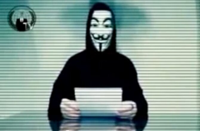 Symbolem ruchu Anonymous jest maska Guy'a Fawkesa (fot. YouTube)