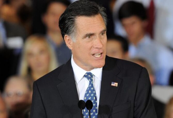 Mitt Romney powinien czasem ugry�� si� w j�zyk... (fot. EPA/ERIK S. LESSER/PAP)
