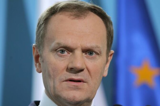 Premier Donald Tusk chce zr�wnania wieku emerytalnego kobiet i m�czyzn na poziomie 67. roku �ycia (fot. PAP Radek Pietruszka )