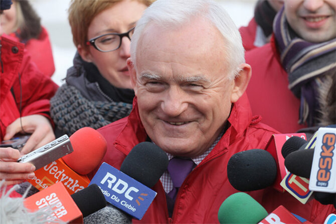Leszek Miller (fot. PAP/Pawe� Supernak)