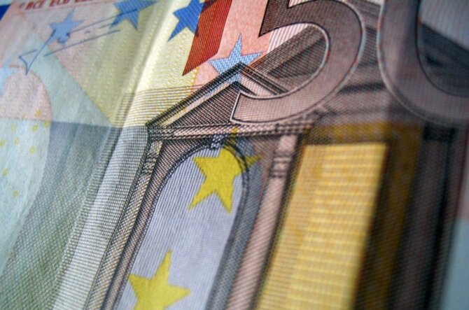 Sprzedane 8 lutego obligacje wyemitowane przez niemiecki rz�d opiewaj� na 3,293 miliarda euro (fot. sxc.hu)