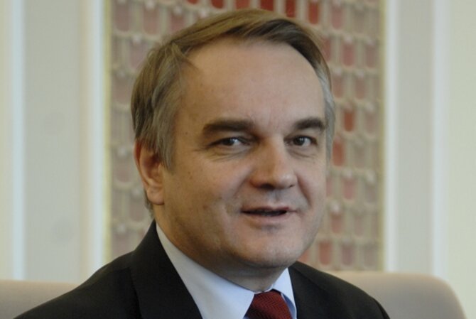 PSL ma kandydata na prezydenta. Mia�a by� kobieta - jest Pawlak