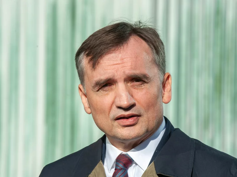 Niepewna przyszłość Zbigniewa Ziobry. „Jego aktywność nam nie służy”