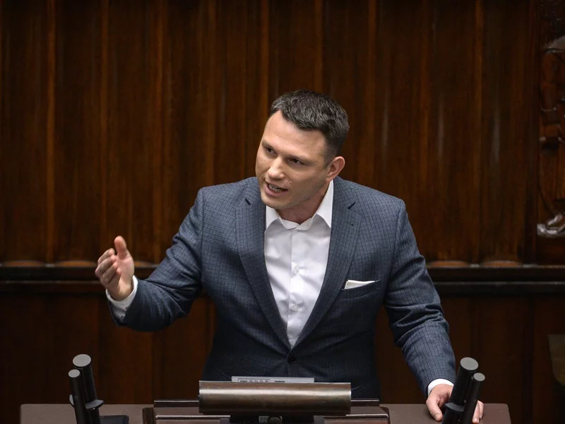 Sławomir Mentzen złożył wniosek o pozwolenie na broń. Zaczęło się od wizyty we Lwowie