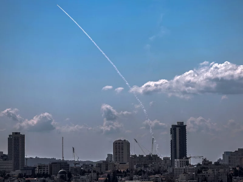 Co z polskimi żołnierzami w Iraku i Libanie? „Wdrożono standardy bezpieczeństwa”