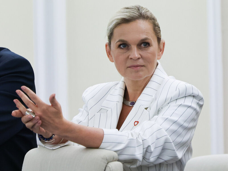 Po decyzji MEN pracę miało stracić ponad 10 tys. osób. Resort ujawnił szczegółowe dane