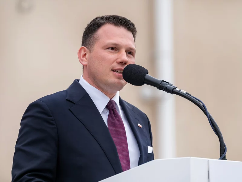 Mentzen kpi z zakazów. „Nie mówcie Kierwińskiemu”