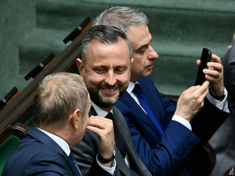 Tajne rozmowy Tuska z Kosiniakiem-Kamyszem. Stawką stanowisko premiera