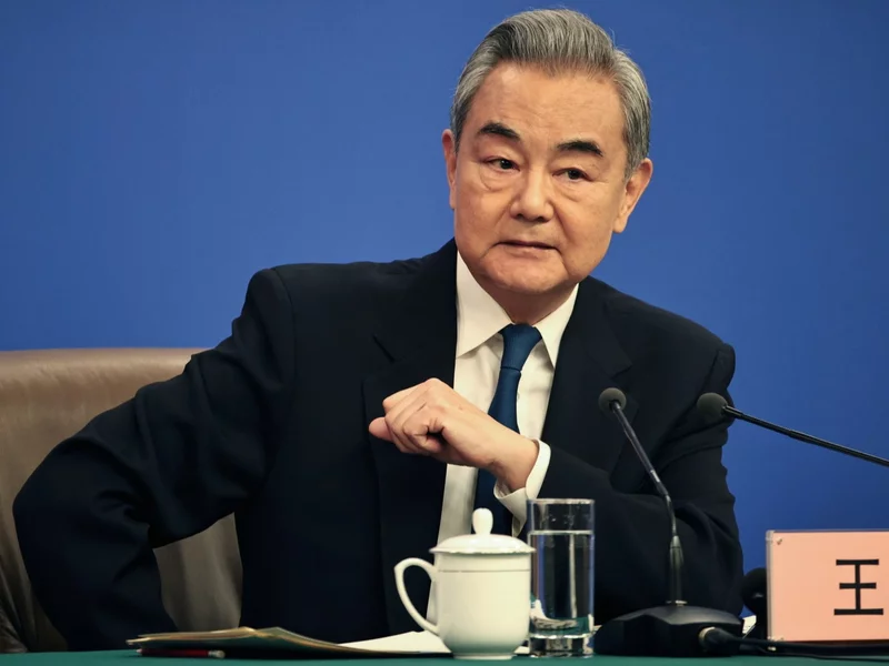 „Prawo dżungli” – tak Chiny komentują atak na Iran i dają 5 podstaw do zakończenia konfliktu