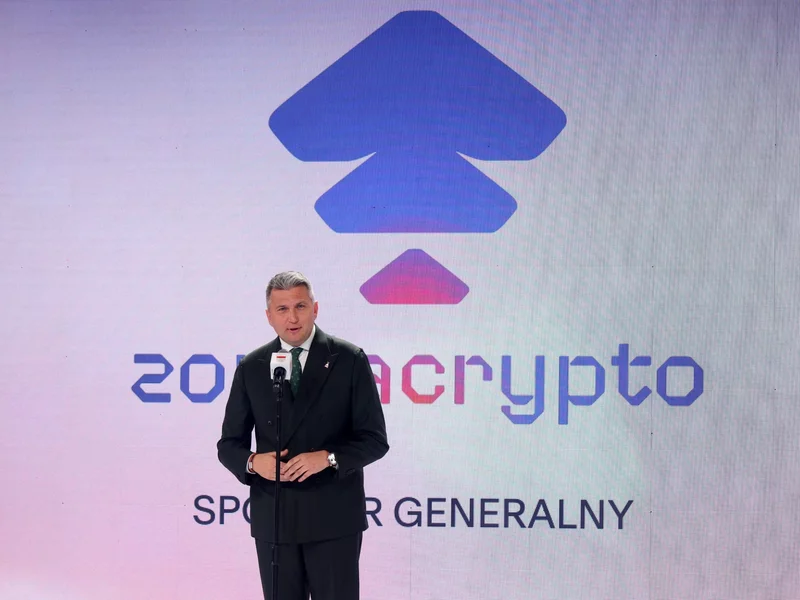 Zegarek dla prezesa PKOl od szefa Zondacrypto odbije się na PiS? Polacy zabrali głos w sondażu