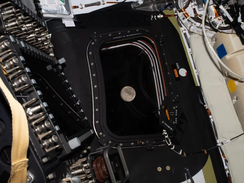 Nie tylko pobity rekord. Oto pięć kluczowych momentów misji Artemis II