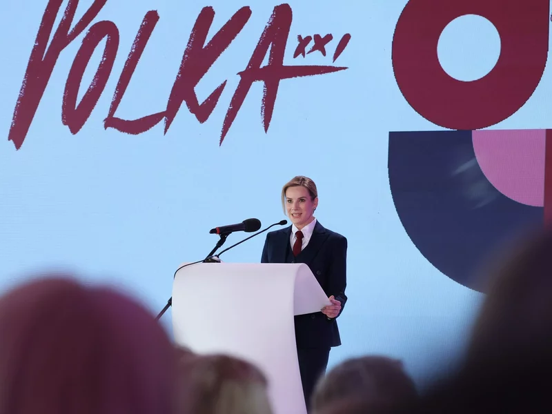 Marta Nawrocka zaskoczyła. Tak ocenił ją projektant gwiazd. „Mrugnięcie okiem”