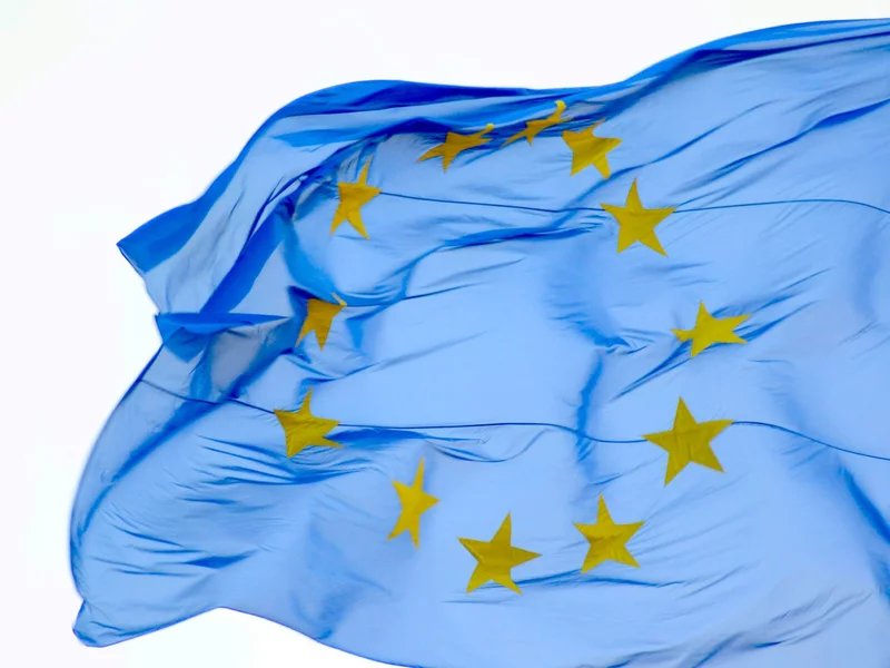 Bruksela zgodziła się na wypłatę Polsce 7,9 mld euro