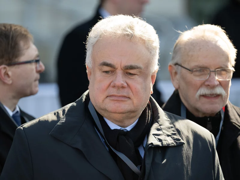 TV Republika odpowie za obrażanie policjantów. Wulgarna odpowiedź Sakiewicza