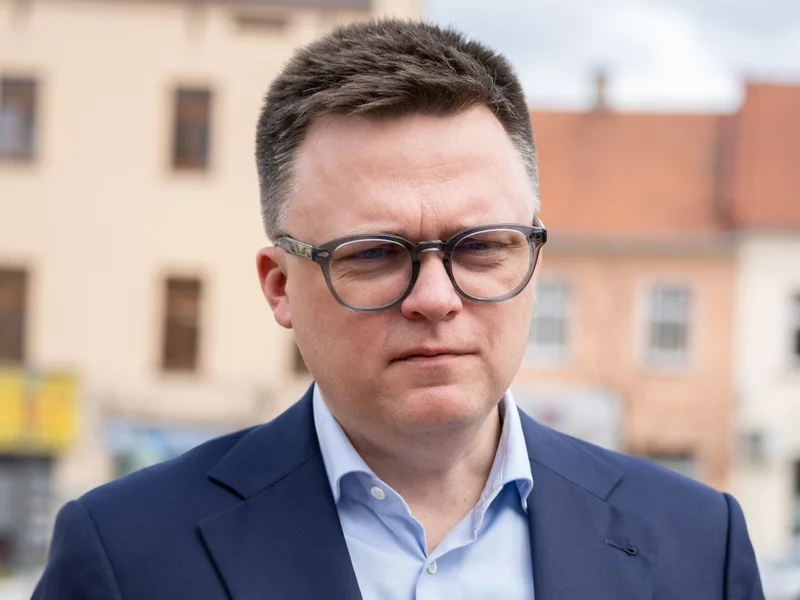 Zaskakująca decyzja Szymona Hołowni. Szykuje się rewolucja