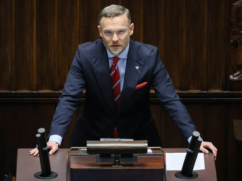 Konfederacja i prezydent złożyli poprawki do rządowej ustawy. Sejmowa komisja nie miała litości