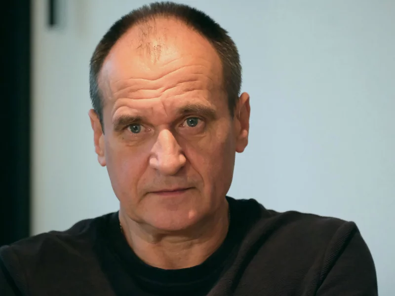 Kukiz: Dziwię się, że rząd nie proponuje Polakom „zrzutki” na cele zbrojeniowe