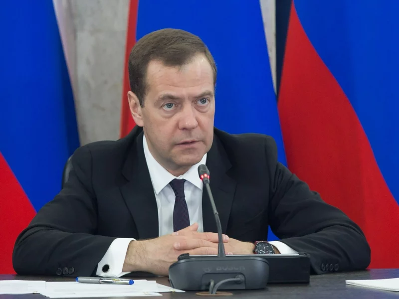 Rosjanie o celach w Europie, wskazali dwa adresy w Polsce. Miedwiediew: Śpijcie dobrze