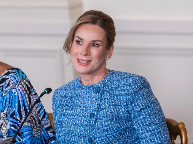 Marta Nawrocka na szczycie w USA. Ekspert zwrócił uwagę na jej niedociągnięcie