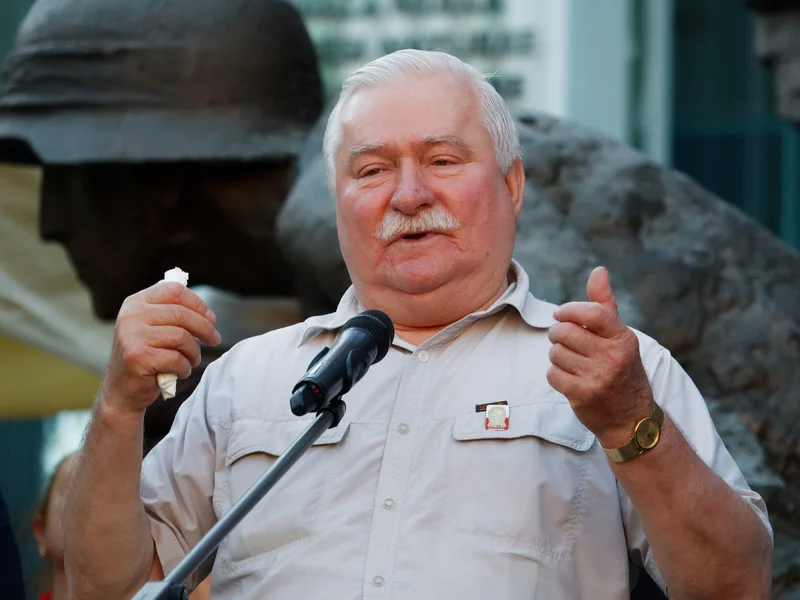 Antoni Dudek ostro o Wałęsie. Były prezydent odpowiedział „wyliczanką”