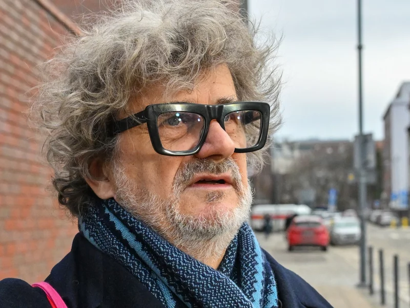 Ciemne chmury nad Palikotem. Wierzyciele czekają na 240 mln zł