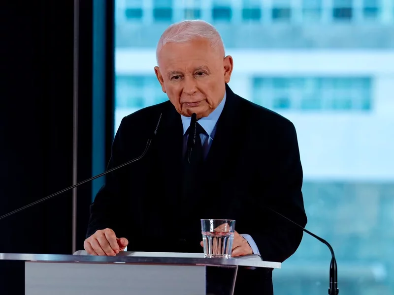 Opuścił PiS, ocenił postulat Kaczyńskiego. Ujawnił „kto powinien być wywalony z Polski na zbity pysk”