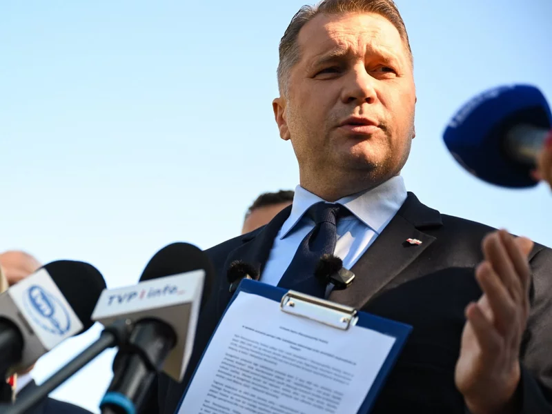 Spór o uchwałę ws. Wołynia. Czarnek apeluje do Cza