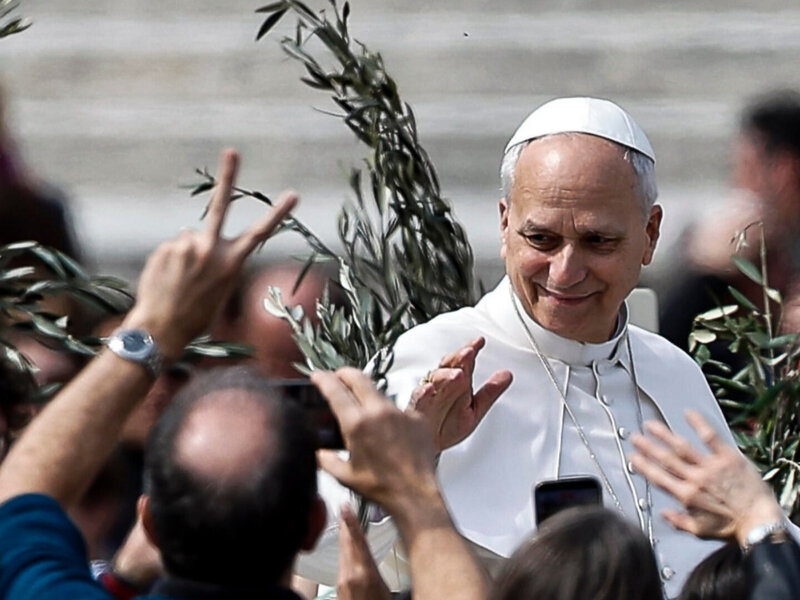 Poruszający gest papieża  przed Wielkanocą. Tego nie widziano od lat