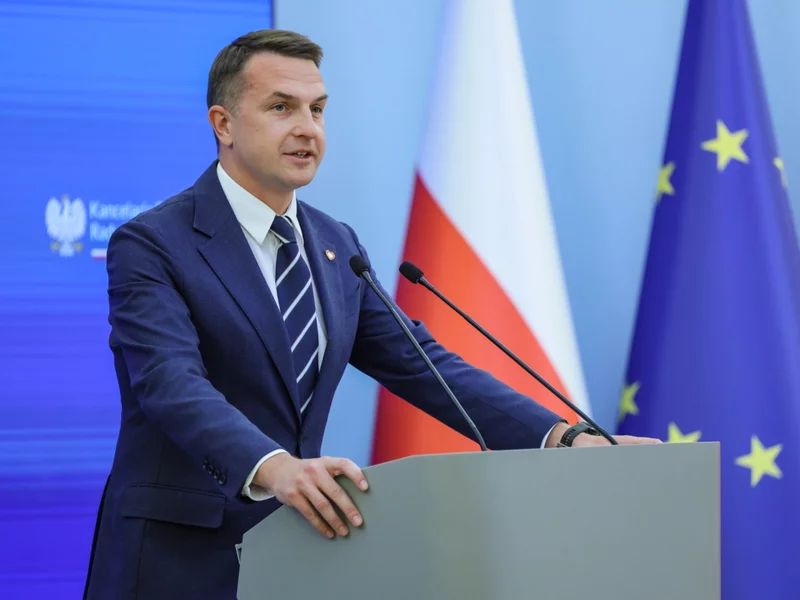 Ostra reakcja rzecznika rządu po ruchu Nawrockiego. „Uzurpacja uprawnień”