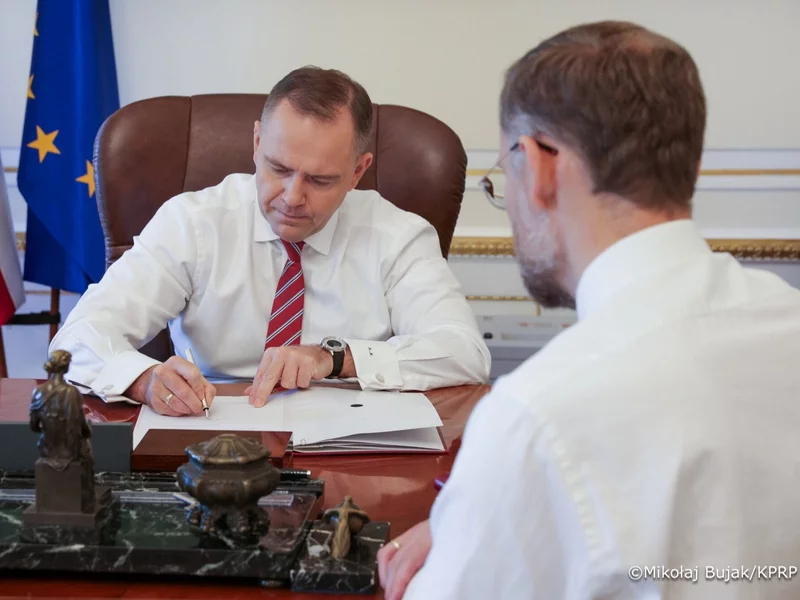 Czego powinno dotyczyć referendum? Te pytania należy zadać Polakom