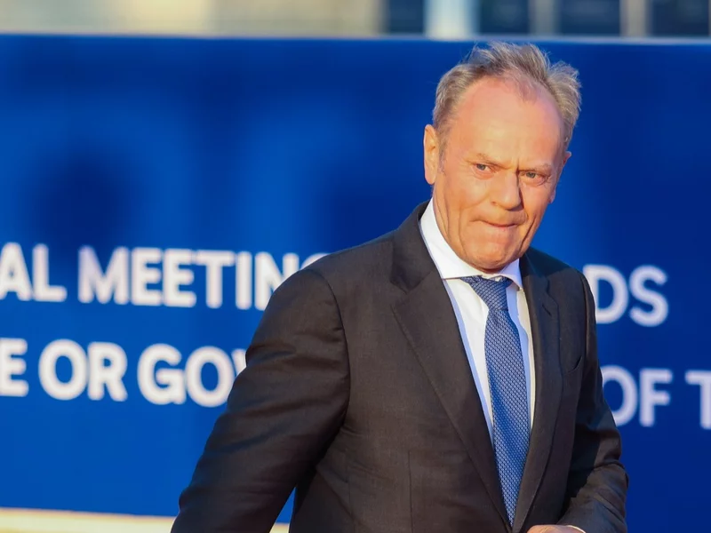 Cenckiewicz zrezygnował. Tusk o „krwawych rozgrywkach wewnątrz Pałacu Prezydenckiego”