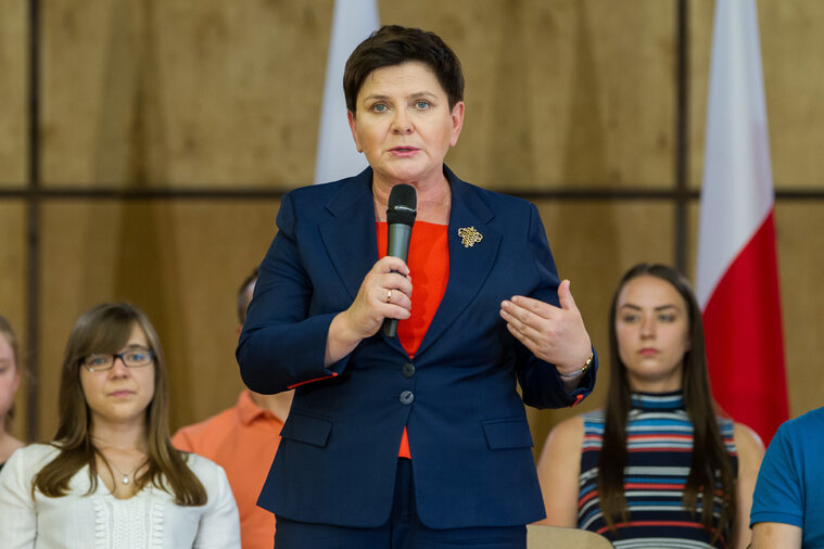 Beata Szydło – życiorys, sylwetka, informacje - Wprost