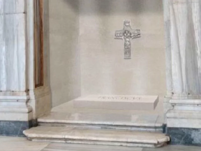 Ciało papieża Franciszka spocznie poza Watykanem. Pokazano projekt grobowca