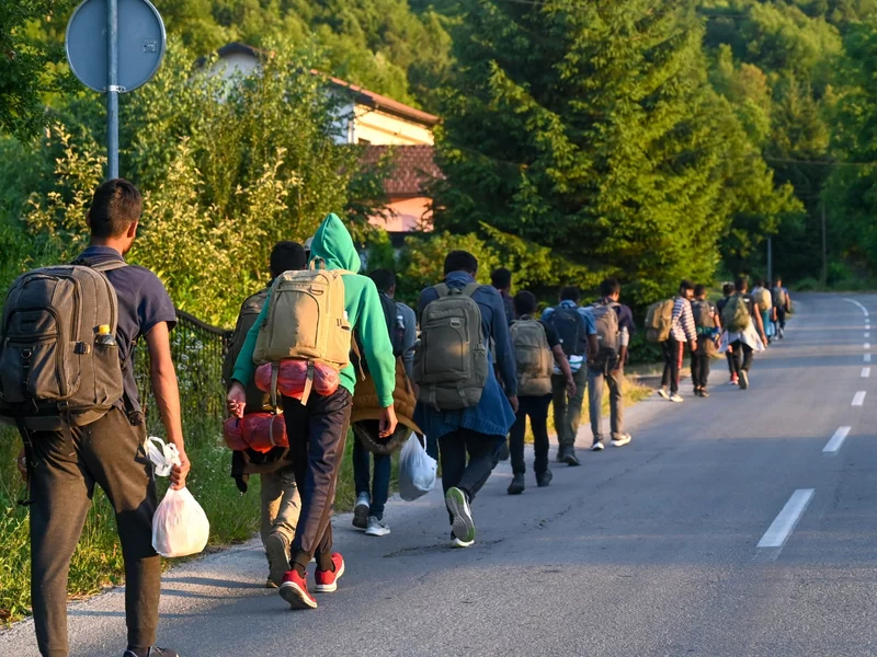 Kraj UE odeśle migrantów do domów. Decyzja obejmie także Polaków
