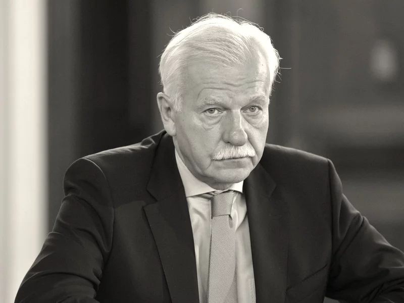 Zmarł Andrzej Olechowski. Miał 78 lat
