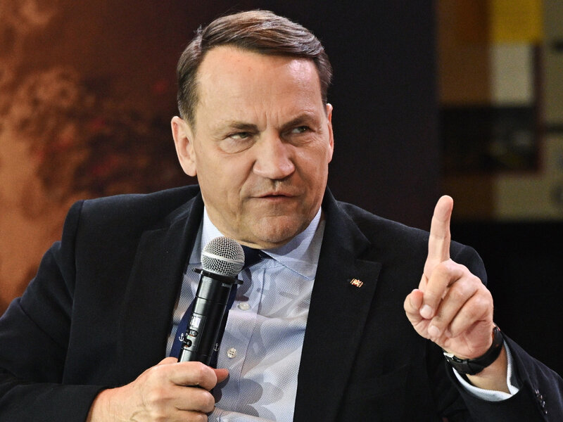 Radosław Sikorski zamieścił nagranie 38 minut przed maturą. „Zaprzeczam jakobym miał przeciek!”