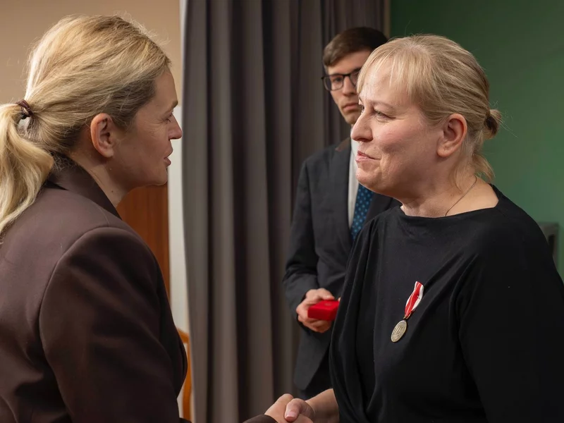 Szefowa MEN uhonorowała nauczycielkę prestiżową nagrodą. „Gratulujemy wyjątkowego osiągnięcia”