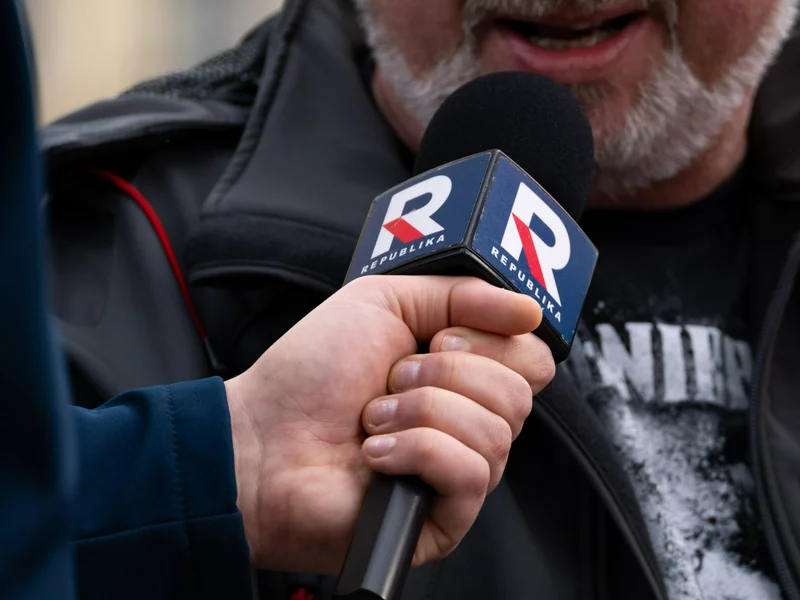 Koniec spekulacji ws. koncesji dla TV Republika. W tle awantura i ważny protokół