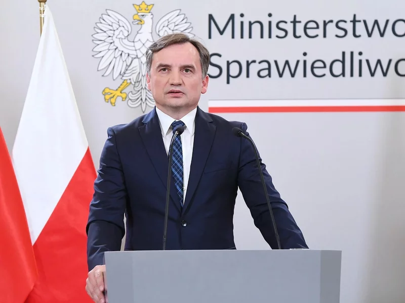 Kolejny dzień, nowe złe wieści dla Ziobry. Wymowny sondaż i decyzja marszałka Sejmu