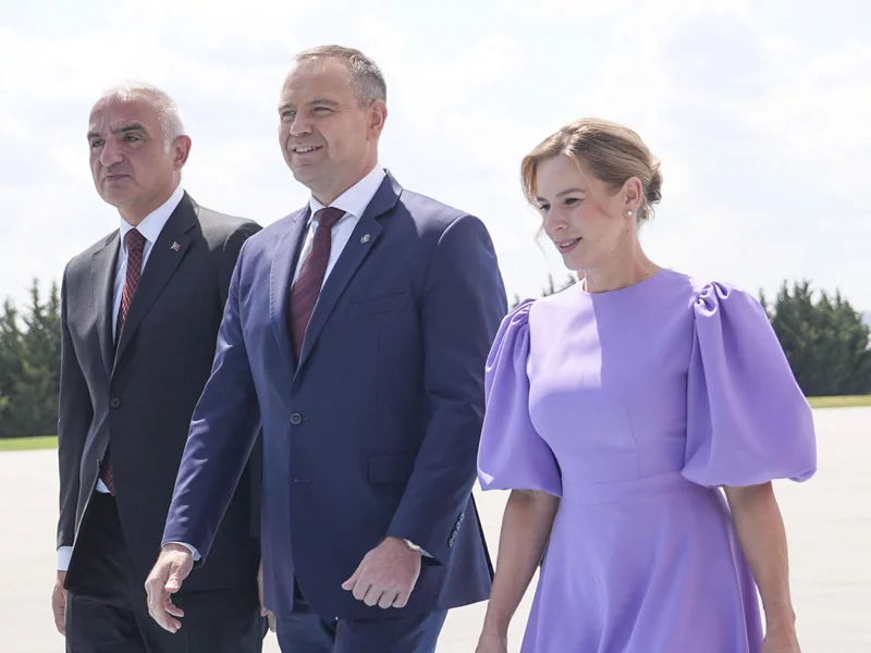 Marta Nawrocka rozkręca działalność swojej fundacji. Na co wydaje zbierane środki?