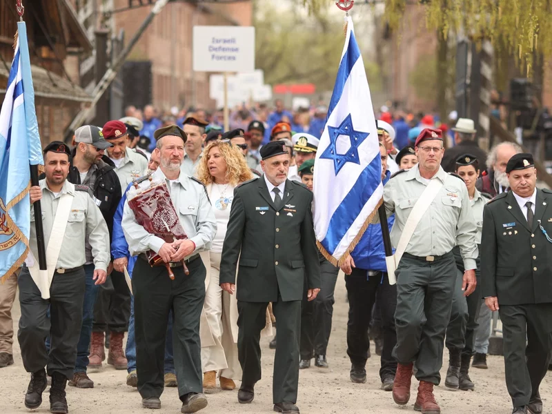 Ruszył Marsz Żywych. Wśród uczestników ocalali z Auschwitz