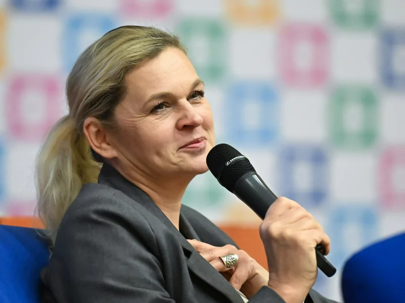 Ta ocena zniknie z polskich szkół? MEN wysyła sprzeczne sygnały. „To brzmi co najmniej dziwnie”