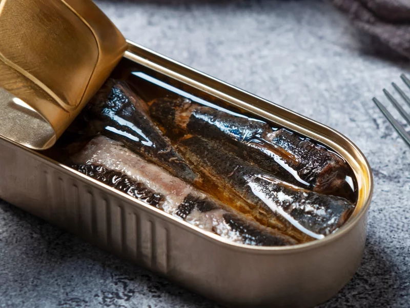 Przebadali ryby z puszek sprzed niemal 50 lat. Oto, co odkryli