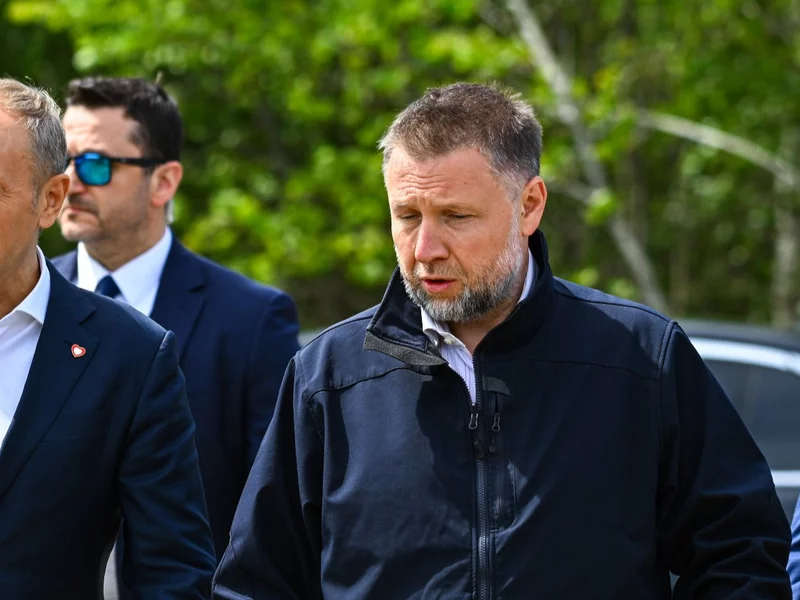 Bajońskie zarobki żony Kierwińskiego w Kolejach Mazowieckich. „Bardzo miła kobieta”