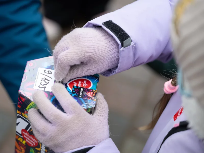 Zbiórka WOŚP przy parafii wywołała burzę. Kościół zabrał głos