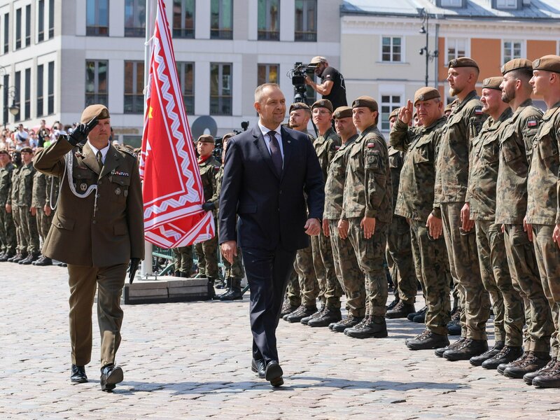 Wrze po roku Nawrockiego. „Największa hańba” kontra „Cała Europa nam go zazdrości”