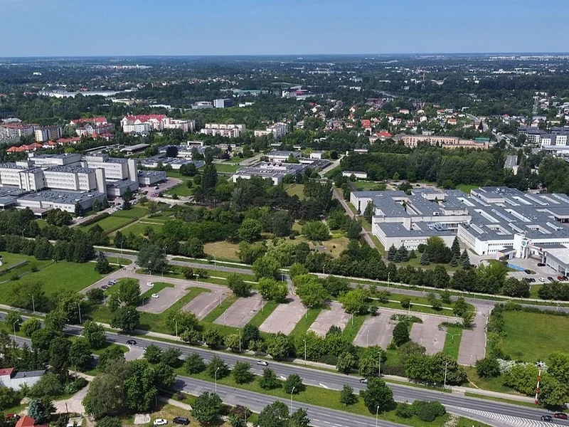 Pożar na oddziale dziecięcym w łódzkim szpitalu. Ewakuacja noworodków