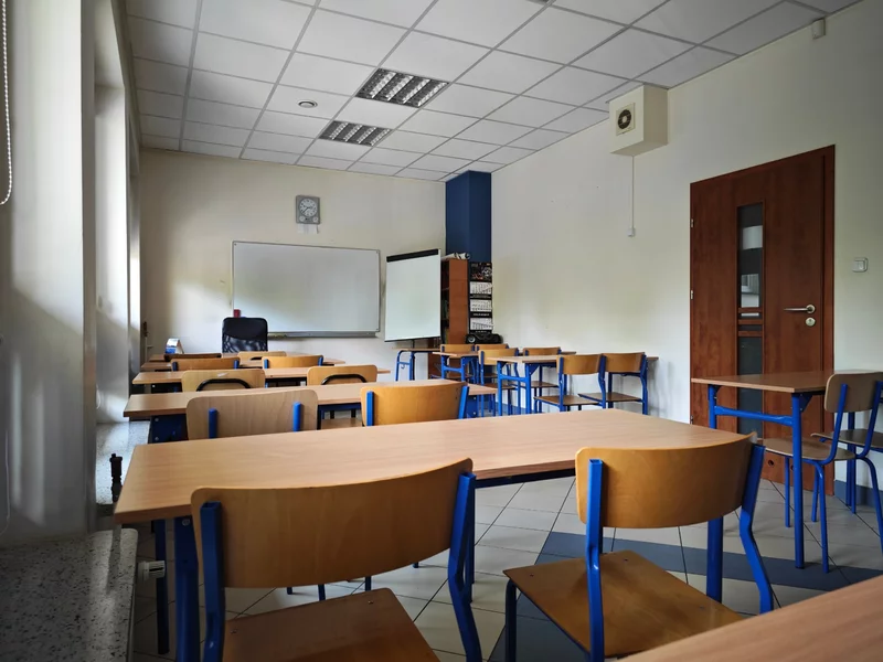 Religia wraca jako obowiązkowy przedmiot? Awantura w Sejmie