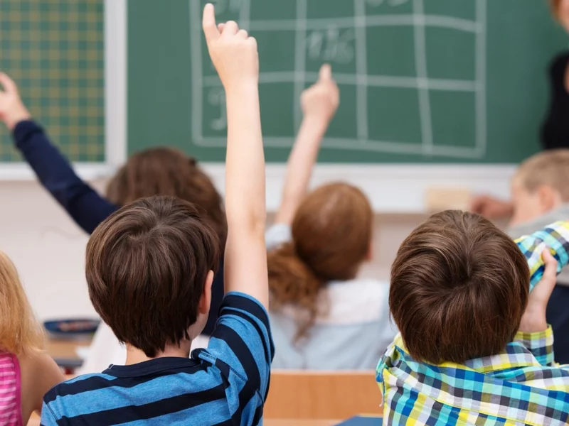 MEN wprowadzi nowy przedmiot obowiązkowy? Tego chcą posłowie