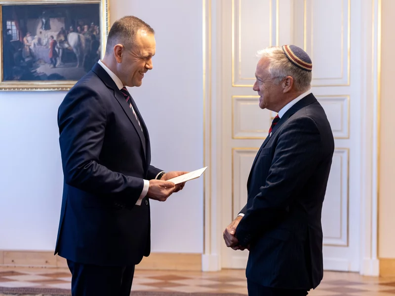 Ambasador USA w Polsce zareagował po słowach Donalda Trumpa. Wymienił Karola Nawrockiego